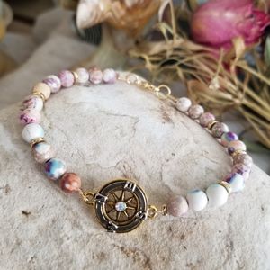Compass lobster clasp bracelet